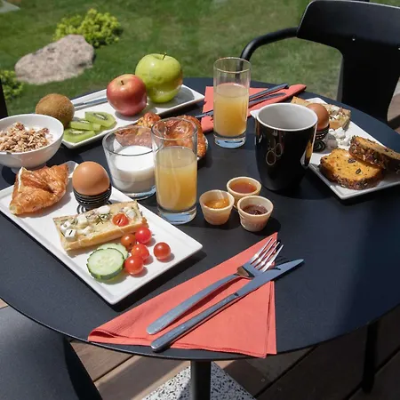 Ibis Styles Vecchio Отель Порто-Веккьо