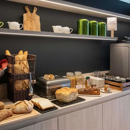 Ibis Styles Vecchio Ξενοδοχείο 3*